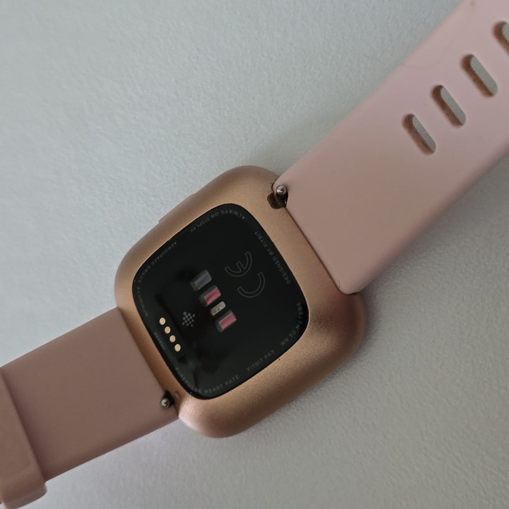 Fitbit Versa 2 - Picture 3 of 3